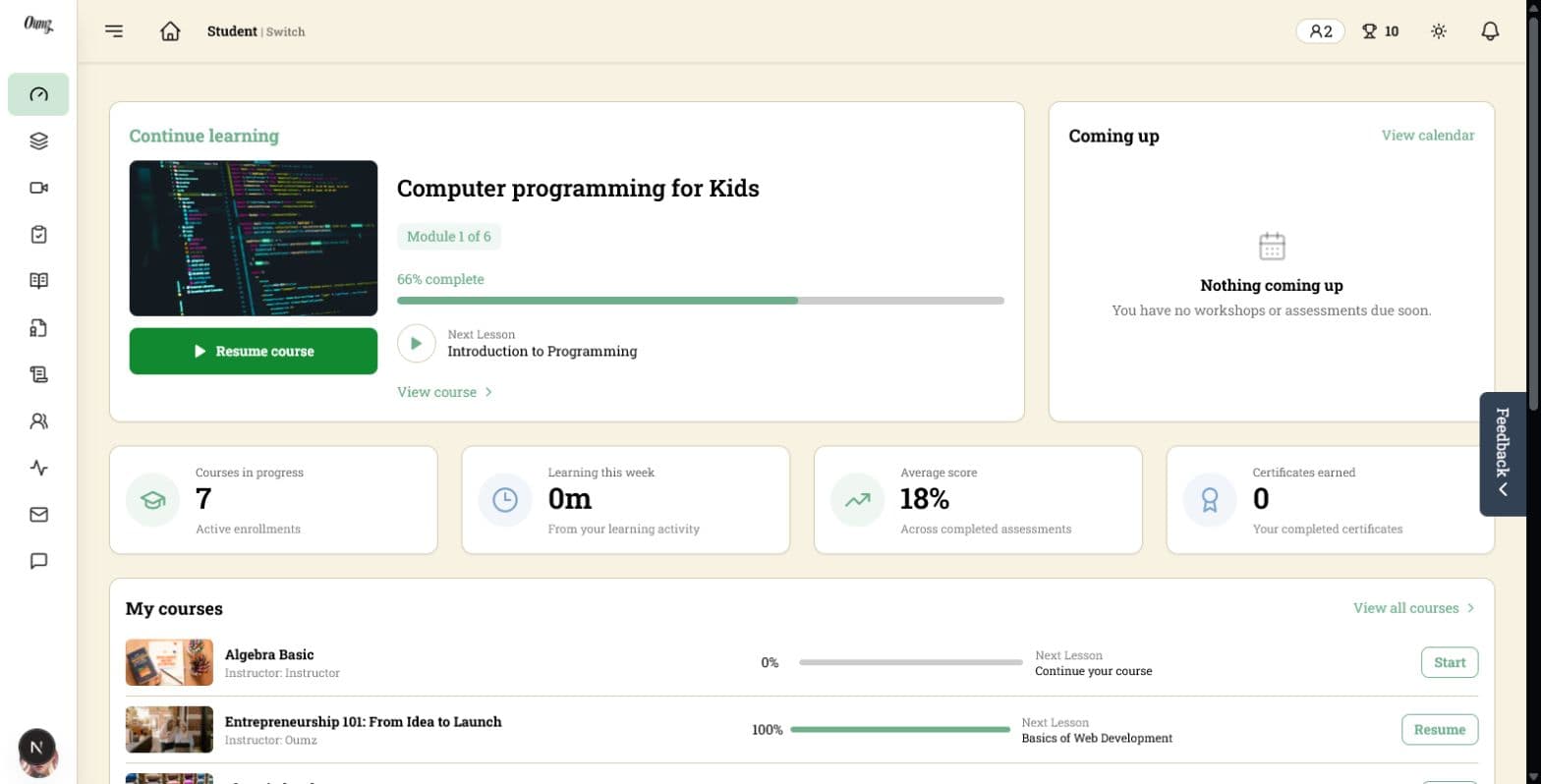 Student course dashboard and resume experience
